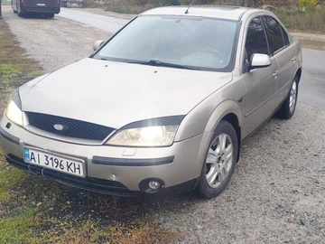 Авто Ford Mondeo 2002 № 8101739