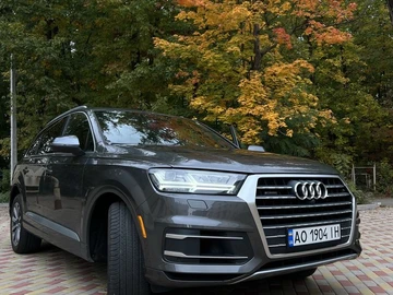 Авто Audi Q7 2018 № 8101766