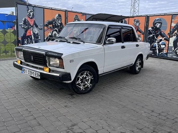 Авто ВАЗ 2107 1997 № 8101797