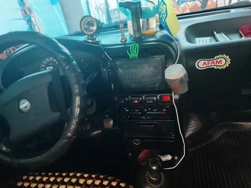 Авто Nissan Sunny 1992 № 8101804