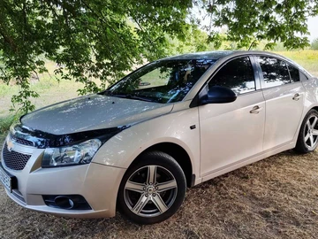 Авто Chevrolet Cruze 2012 № 8101814