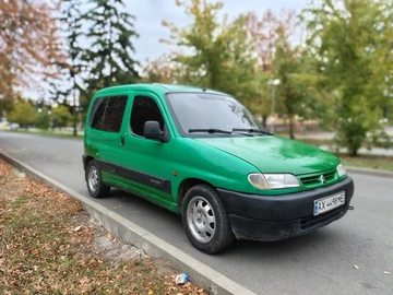 Авто Citroen Berlingo 2000 № 8101950