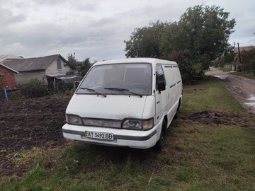 Авто KIA Besta 1996 № 8101978