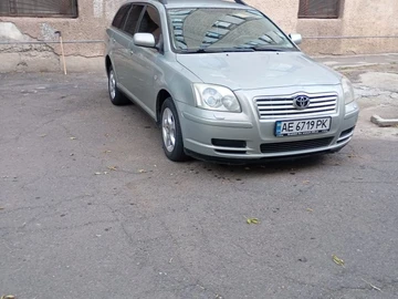 Авто Toyota Avensis 2003 № 8102109