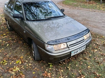 Авто ВАЗ 2110 2002 № 8102115
