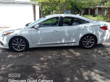 Авто Hyundai Azera 2015 № 8102168