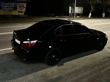 Авто BMW 5 Серия 2005 № 8102182