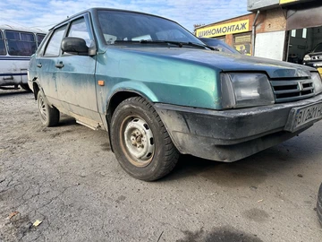 Авто ВАЗ 21099 1998 № 8102318