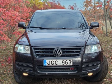 Авто Volkswagen Touareg 2005 № 8102351