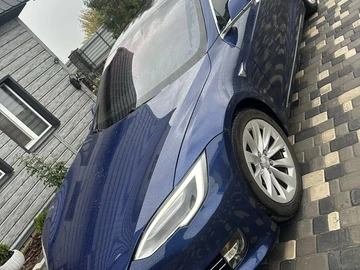 Авто Tesla Model S 2017 № 8102384