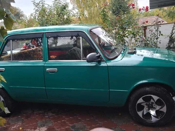 Авто ВАЗ 2111 1979 № 8102594