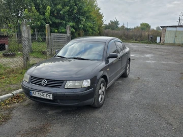 Авто Volkswagen Passat Sedan 1999 № 8102646