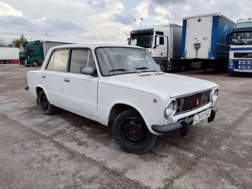 Авто ВАЗ 2101 1983 № 8102675