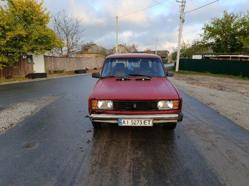 Авто ВАЗ 2105 1989 № 8102760