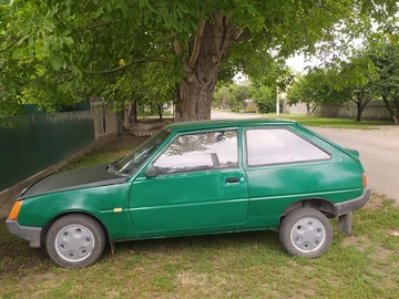Авто ЗАЗ 1102 2001 № 8102796