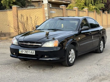 Авто Chevrolet Evanda 2005 № 8102826