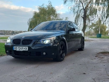 Авто BMW 5 Серия 2005 № 8103026