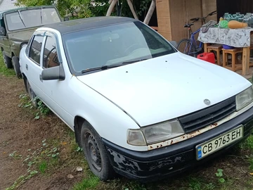 Авто Opel Vectra 1989 № 8103134