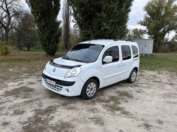 Авто Renault Kangoo Passenger 2011 № 8103158