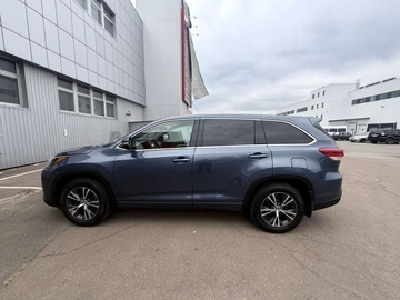 Авто Toyota Highlander 2017 № 8103171