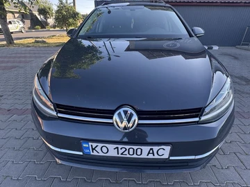 Авто Volkswagen Golf 2017 № 8103184
