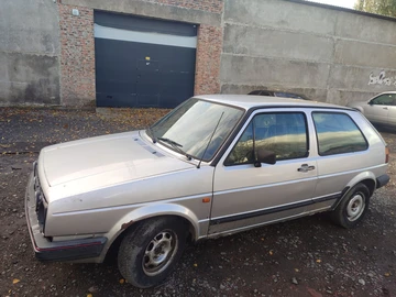 Авто Volkswagen Golf 1987 № 8103319
