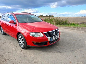 Авто Volkswagen Passat Variant 2010 № 8103347