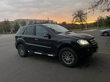 Авто Mercedes Ml Серия 2005 № 8103362