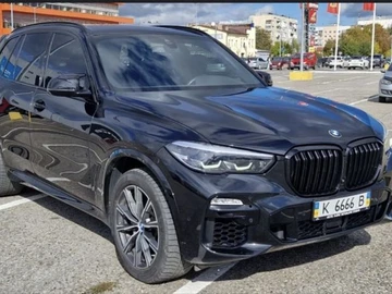 Авто BMW X5 2019 № 8103481