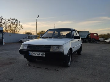 Авто ЗАЗ 1102 1993 № 8103585