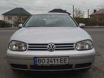 Авто Volkswagen Golf 2003 № 8103753
