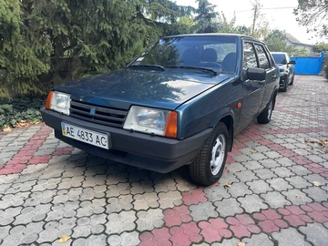 Авто ВАЗ 21099I 2004 № 8103785