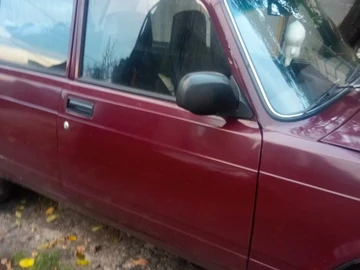 Авто ВАЗ 2107 2004 № 8103934