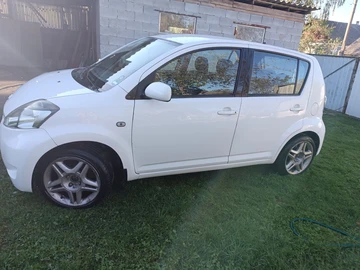 Авто Daihatsu Sirion 2008 № 8103935