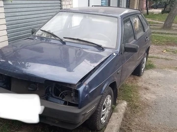 Авто ВАЗ 21093 2004 № 8104025