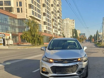 Авто Chevrolet Tracker 2017 № 8104029