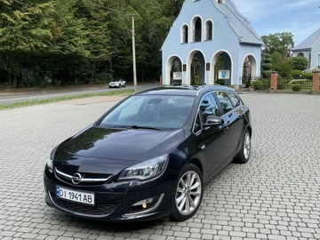 Авто Opel Astra 2012 № 8104033