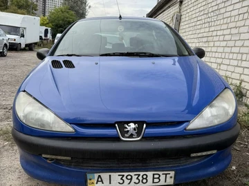 Авто Peugeot 206 2003 № 8104072