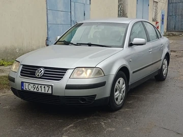 Авто Volkswagen Passat Sedan 2002 № 8104223