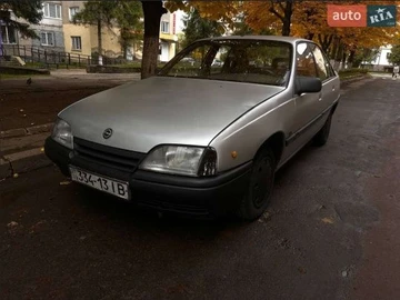 Авто Opel Omega 1988 № 8104300