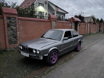 Авто BMW 3 Серия 1986 № 8104331