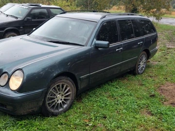 Авто Mercedes E Серия 1998 № 8104434