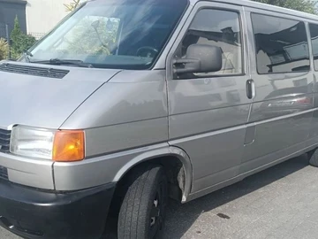 Авто Volkswagen Transporter 1999 № 8104608
