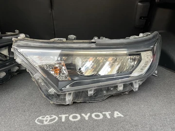 Авто Toyota Rav 4 2020 № 8104632