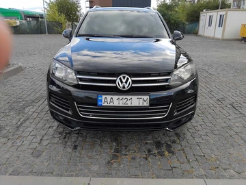 Авто Volkswagen Touareg 2012 № 8104634