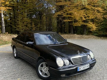 Авто Mercedes E Серия 2000 № 8104820