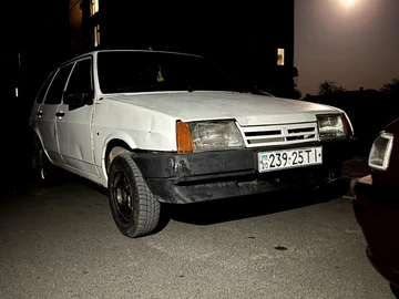 Авто ВАЗ 2109 1987 № 8104839