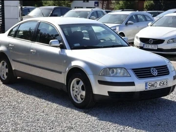Авто Volkswagen Passat Sedan 2003 № 8104852