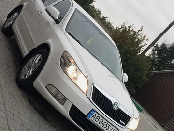 Авто Skoda Octavia 2011 № 8104918