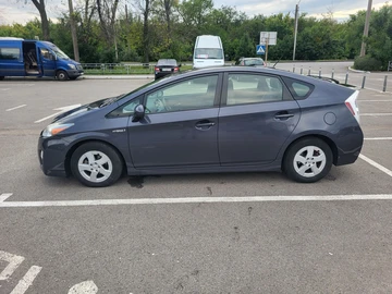 Авто Toyota Prius 2011 № 8104977